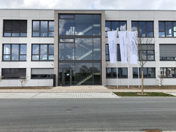 Außenansicht des Büros von vorne